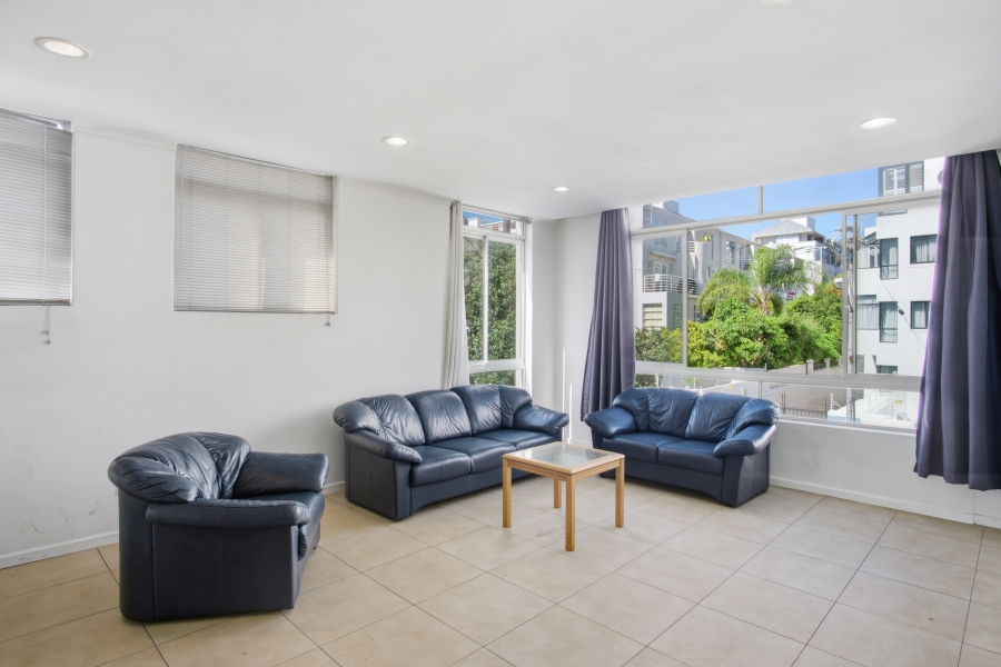 3 Bedroom Property for Sale in Sea Point Western Cape